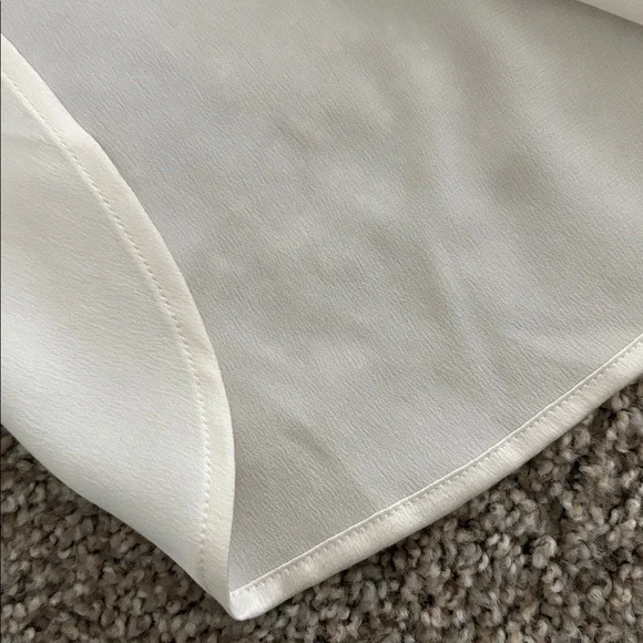 VINCE 100% Silk Long-Sleeve Blouse - Picture 9 of 11